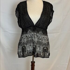 Notations Black and White Patterned Blouse